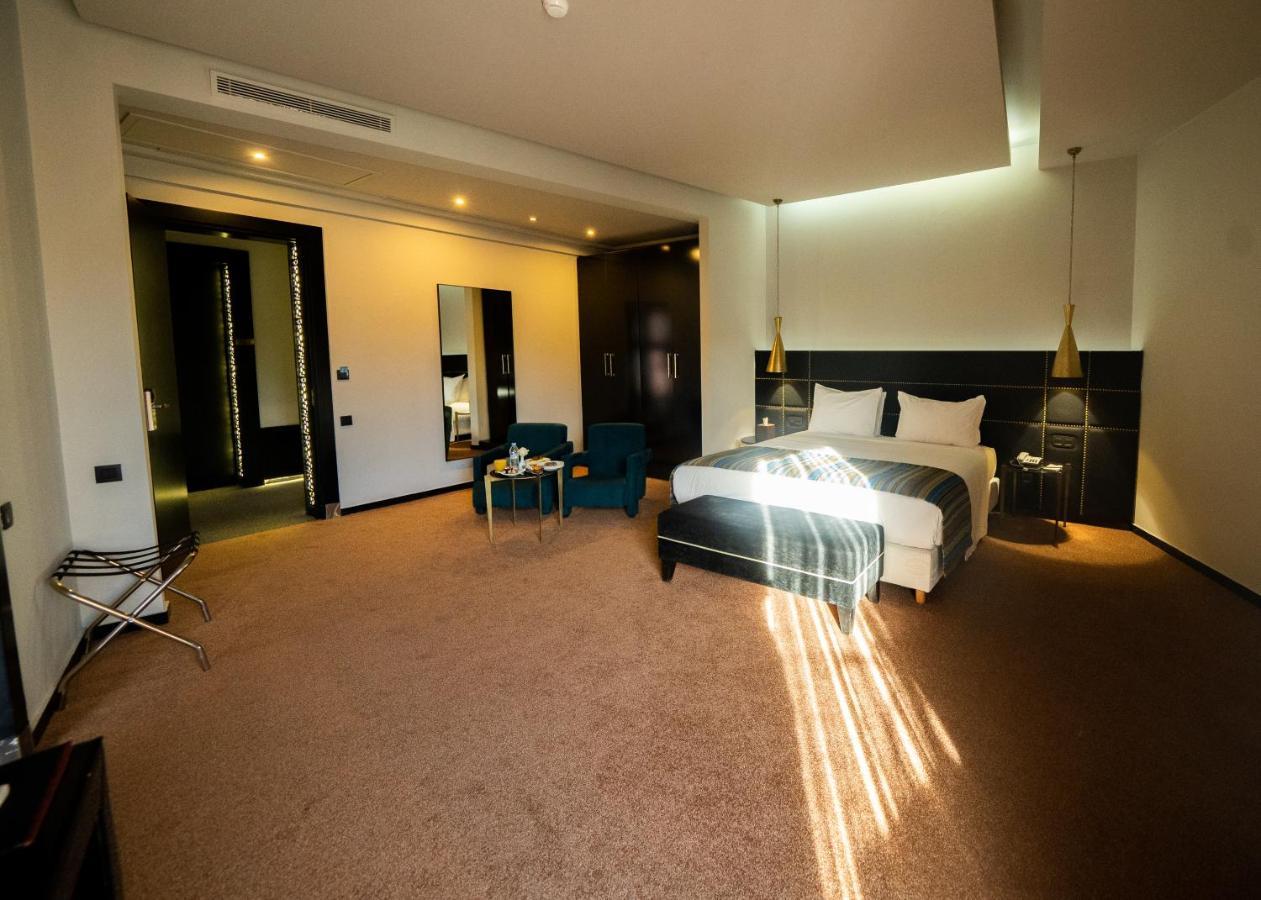 Hotel Le Rocher Marrakech มาร์ราเกช ภายนอก รูปภาพ